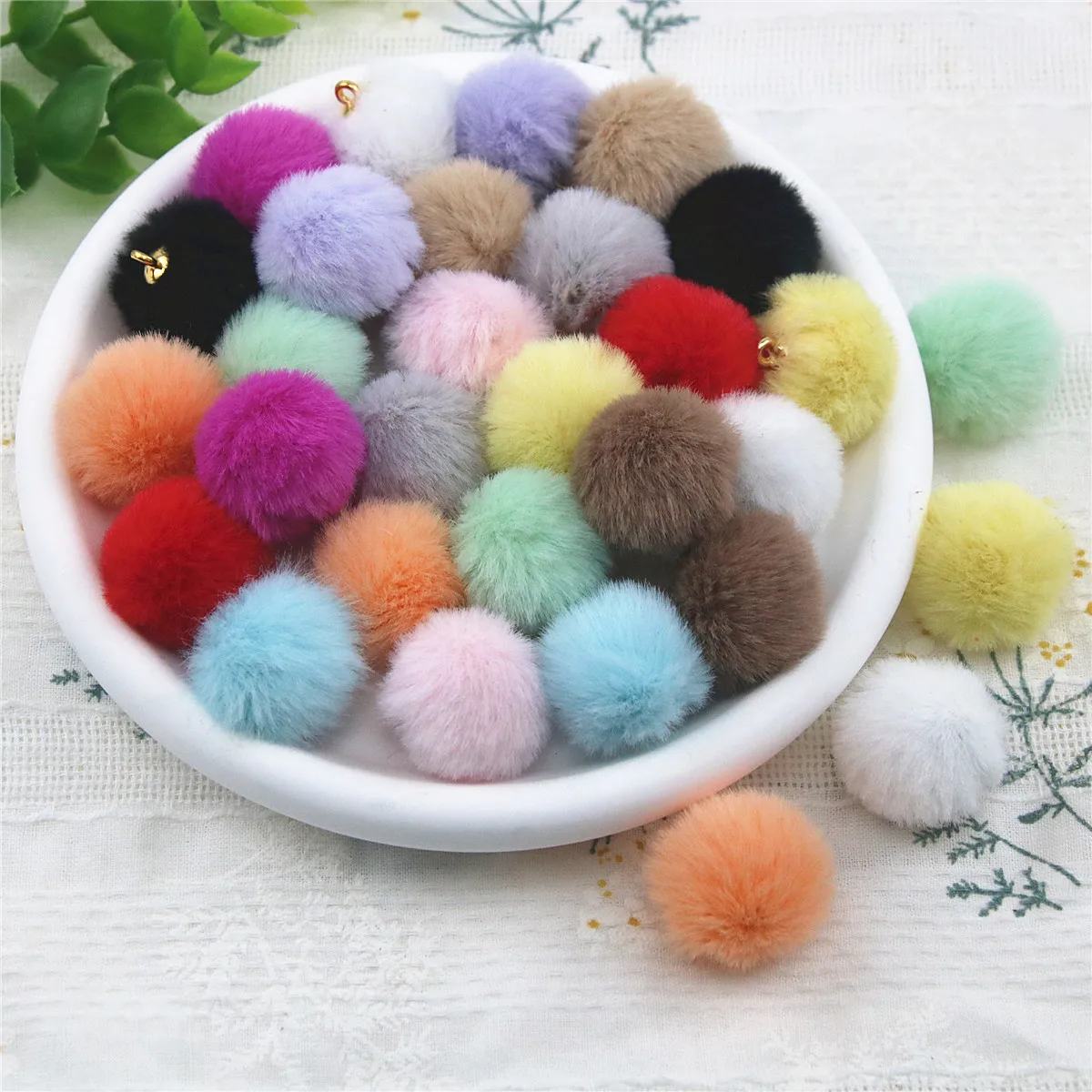 30pcs Plush furry Charm Pendant Beads Ball for Hair clip Necklace Bracelet Jewelry Making DIY Craft Accessories