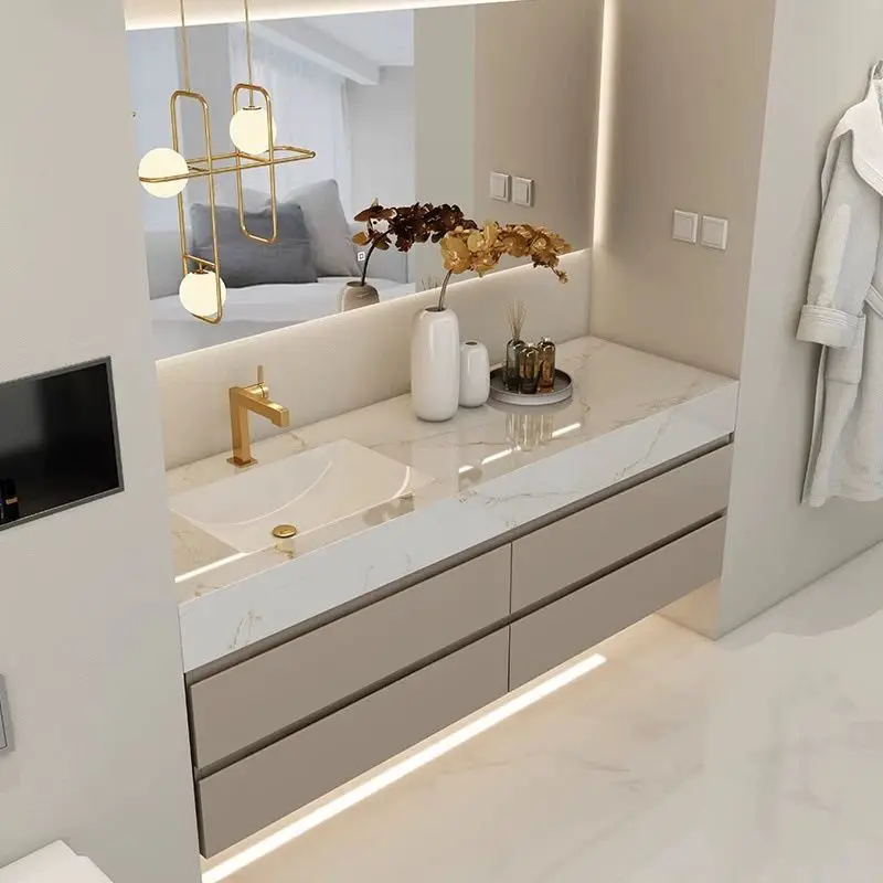 Mueble de baño moderno y sencillo de madera maciza.