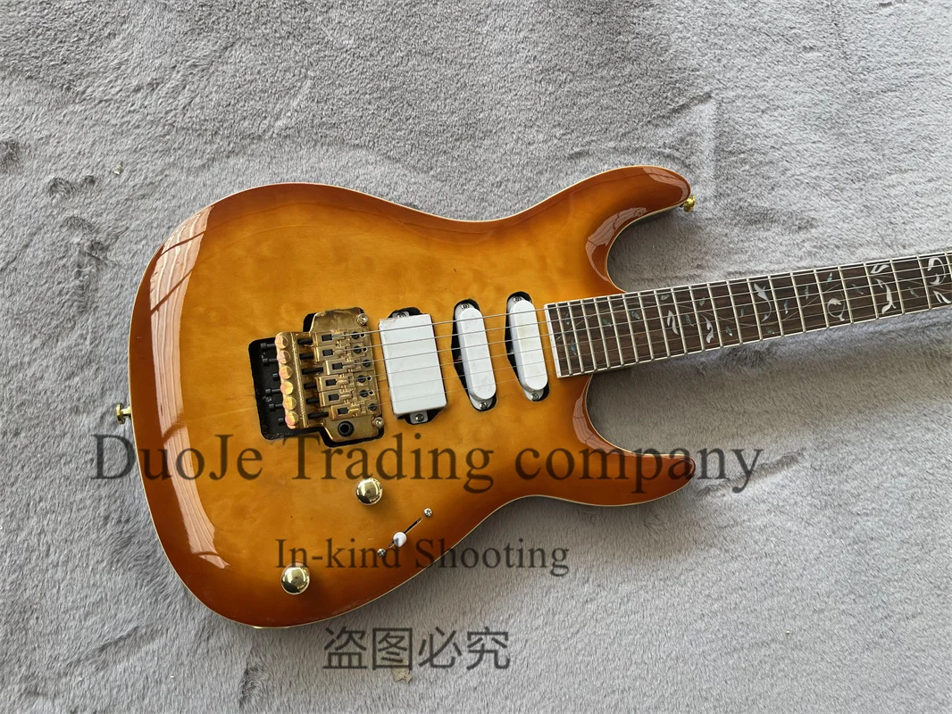 Sunset Electric Guitar Pens Body Squilted Maple Top Tremolo Bridge White closed pickup Rose wood fretboard Life Tree Inlaid Gold