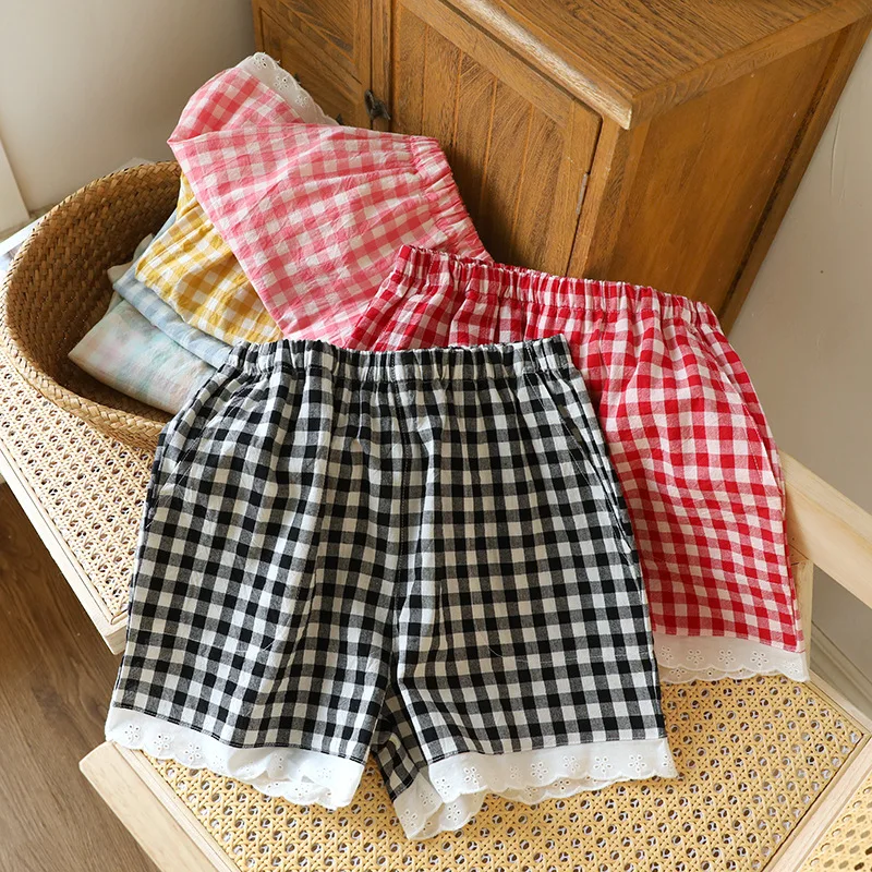 

Новинка 2026, женские летние пижамы, 100% хлопковые марлевые клетчатые кружевные шорты, тонкие, простые и милые домашние брюки