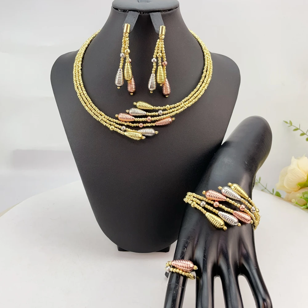 

Лидер продаж, модный женский комплект ювелирных изделий 2024, новый дизайн, золотой цвет, австрийское африканское ожерелье, браслет, кольцо, серьги, комплект FHK24174