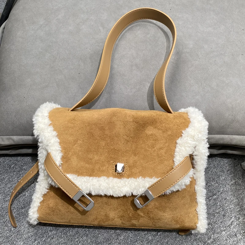 

Английский стиль, сумки из искусственной замши для женщин, роскошные дизайнерские сумки, кошельки, 2026, новинка, металлическая сумка на плечо с пряжкой на ремне под мышками