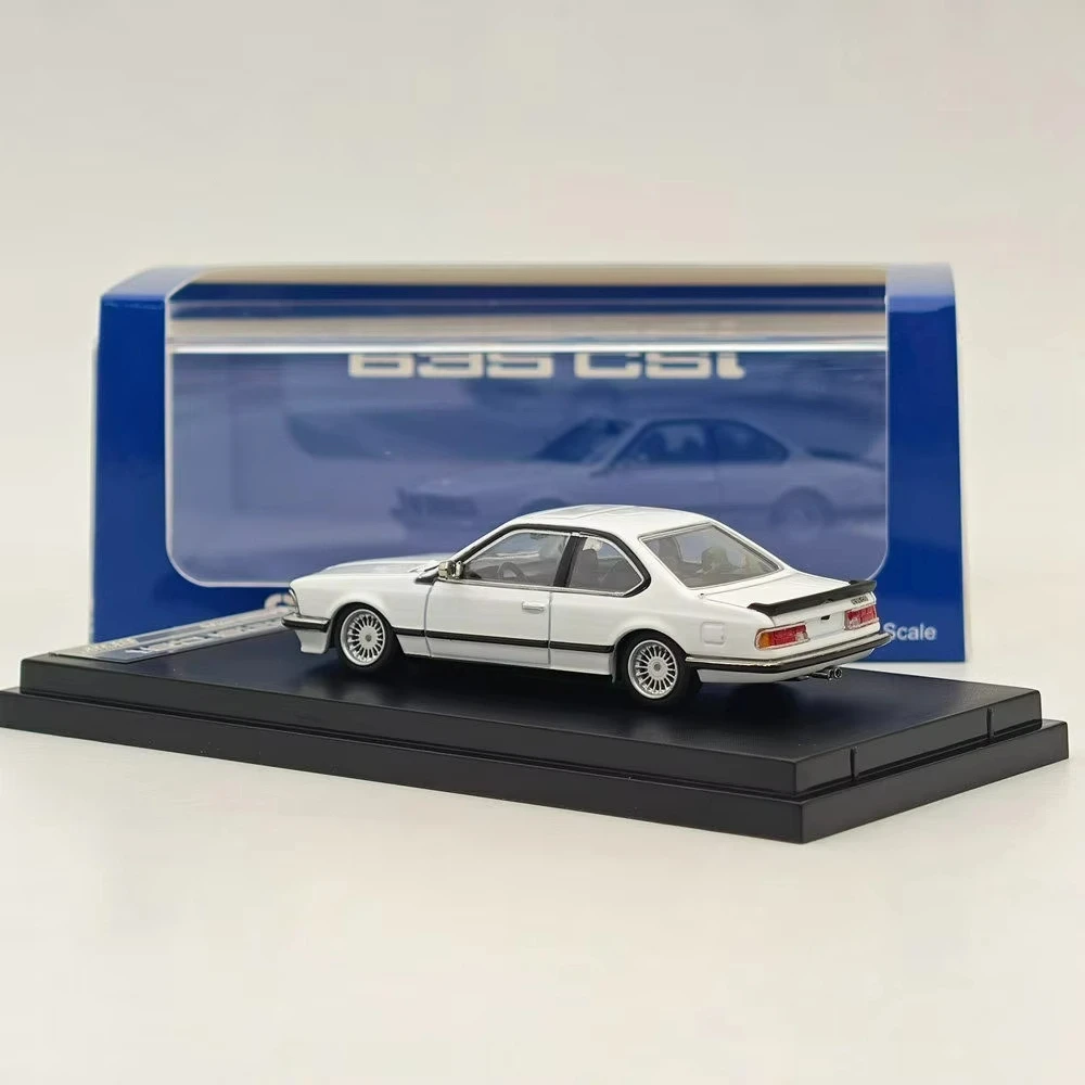 STREET WARRIOR 1/64 E24 6 Series 635 CSI blanco modelos fundidos a presión coche en miniatura colección limitada Auto juguetes regalo