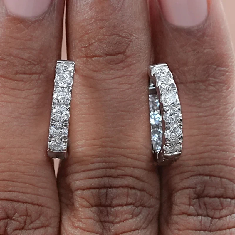 Lnkry Pavé-Set 3mm Moissanit-Ohrringe 14k Vergoldete Labor-Diamant Huggie-Ohrringe für Frauen Geprüfte Ohrschmuck-Geschenkidee – Detail 2