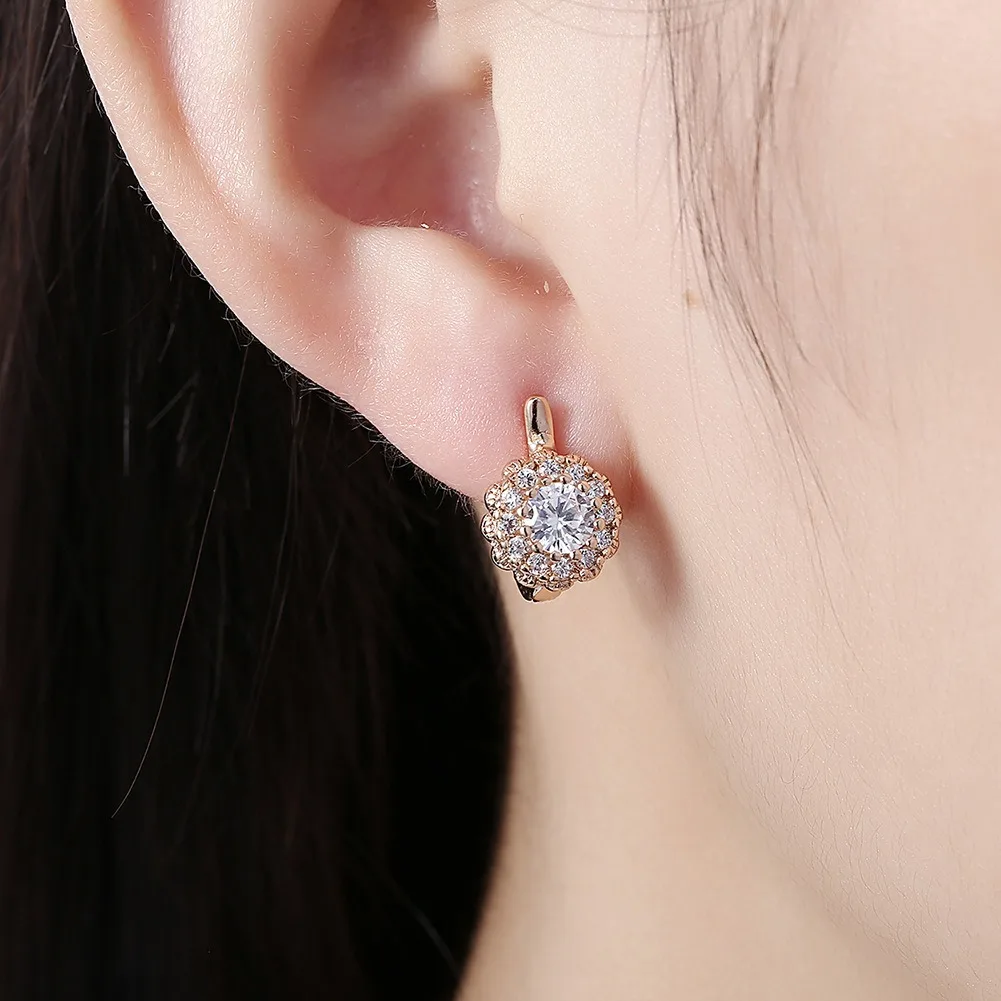 

URMYLADY 925 Sterling Silver 18K Gold Flower Zircon Ear Clip Earrings for Women Wedding Party High Quality Fashion Charm Jewelry