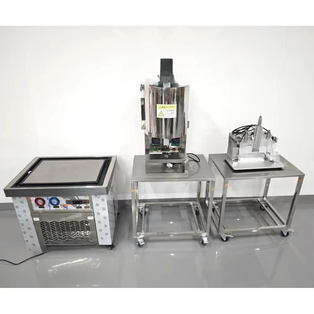 Lipstick lip balm mold oblique mouth flat mouth lipstick semi-automatic air blowing demoulding machine