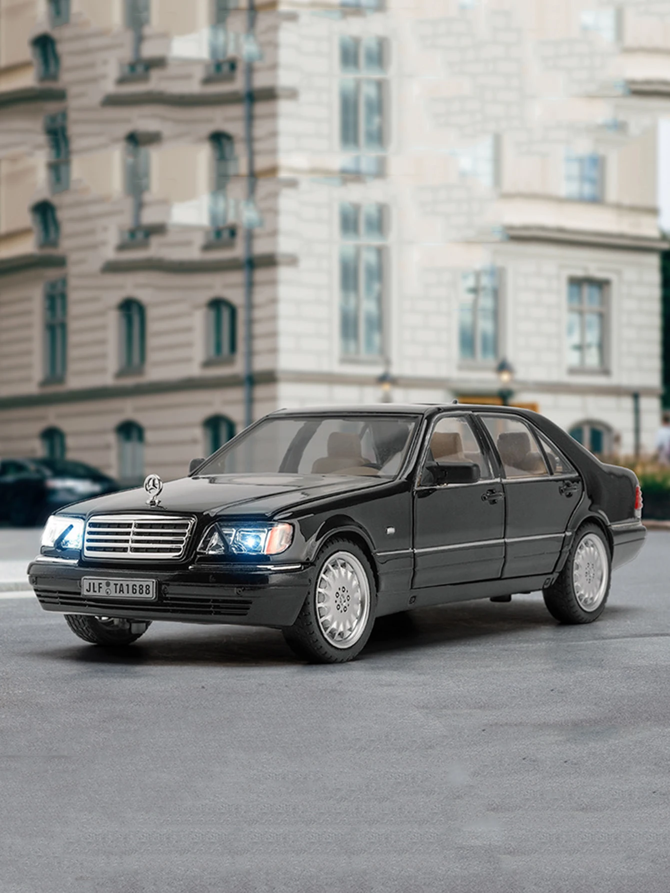 

1: 24 simulation zinc alloy retro model car, static ornament, metal collectible gift car