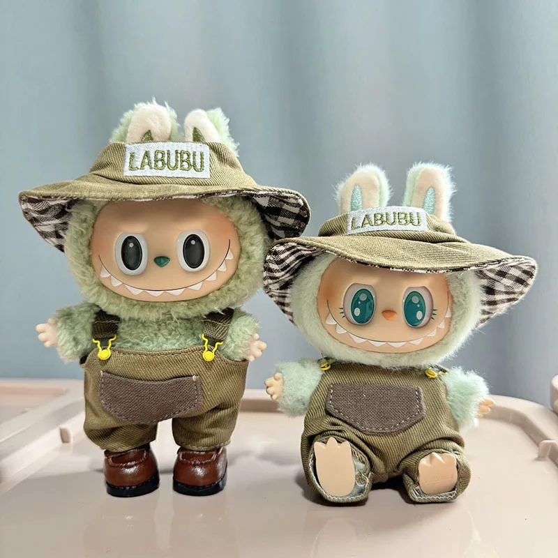 

Cute Green Bib Pants with Hat Mini Plush Doll'S Clothes Outfit For Korea Kpop Exo Labubu I II Idol Dolls Sitting Party Clothing