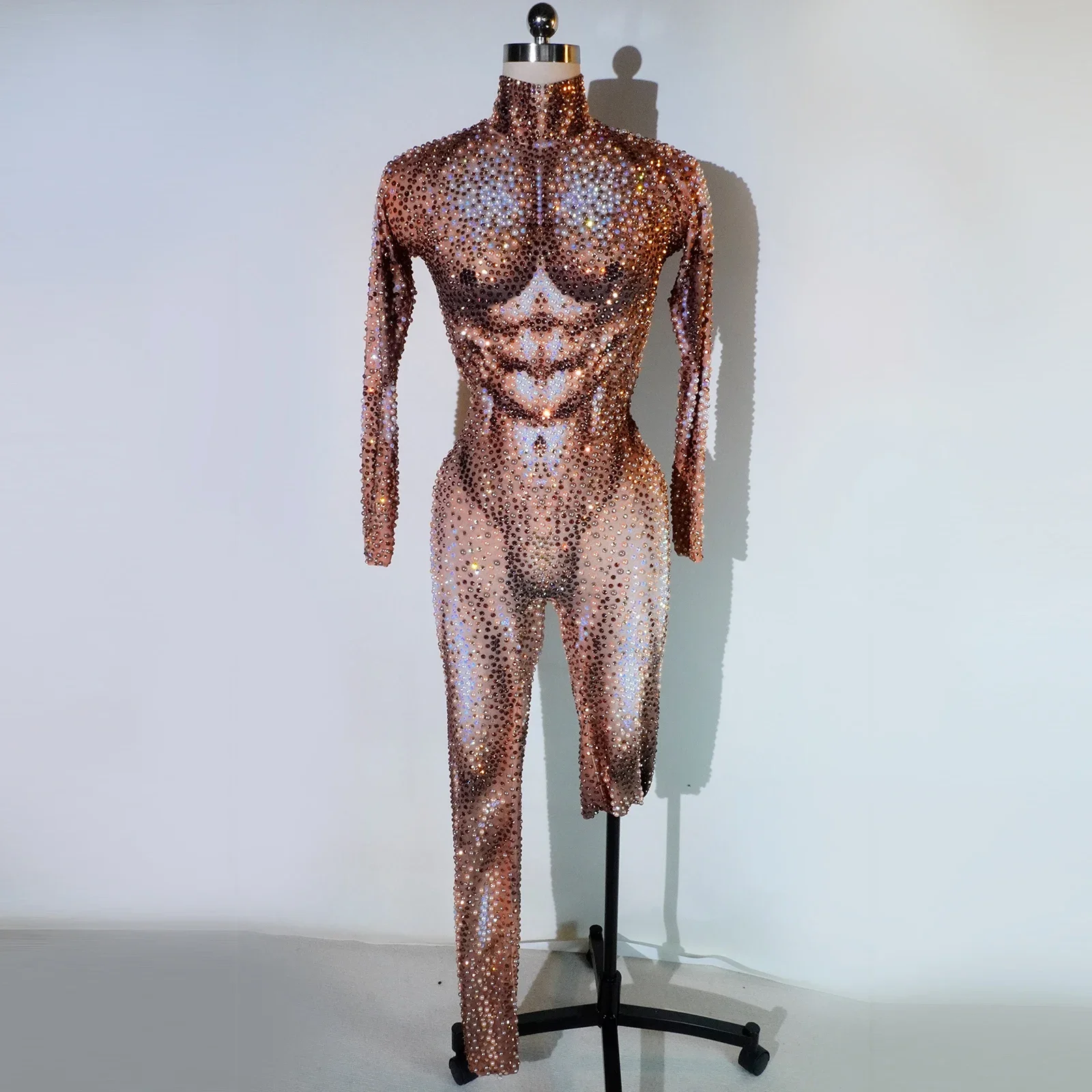 Seksowny kombinezon męski Pearl Nude Muscle men Rhinestones Stage show Birthday Dance Wear Stretch Outfit Celebrate Luxury Event outfit