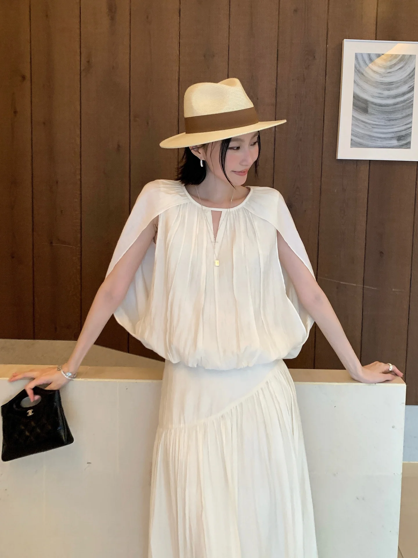 

Женская футболка TCCW Design без рукавов, весна-лето, новая коллекция, нежная текстура, однотонная, уникальный топ для прогулок по городу и путешествий