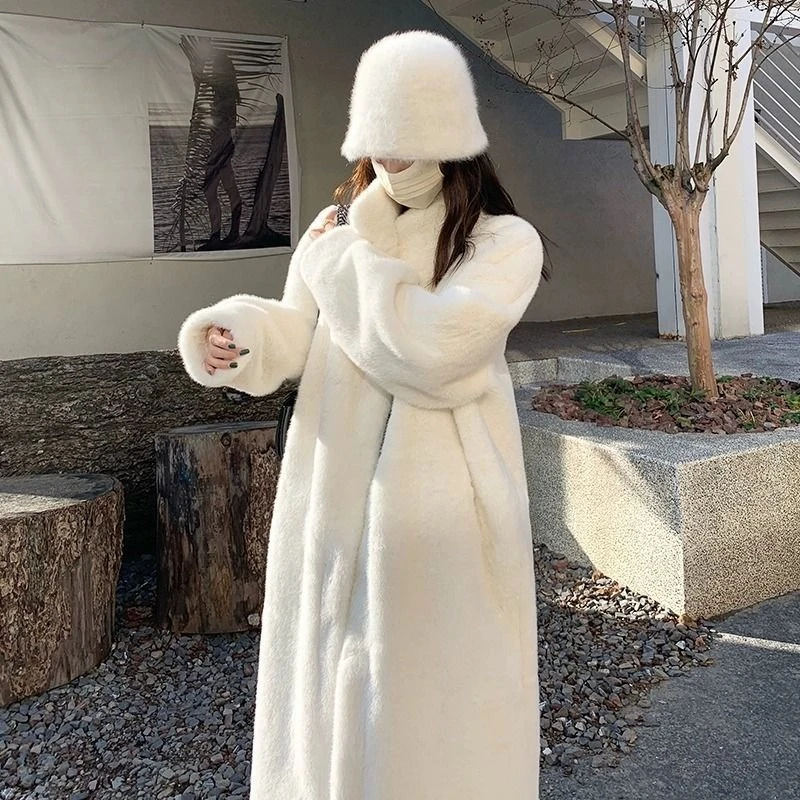 

Autumn Winter Thickened Longline Standing Collar Faux Mink Fur Coat Women's Winter Ready Fluffy Eco Friendly Pelt-Lined Design