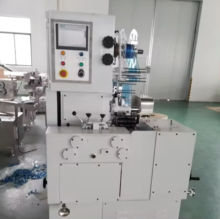 Automatic Candy Cutting Forming and Packing Machine Double Twist Candy Wrapping Equipment FL Customized