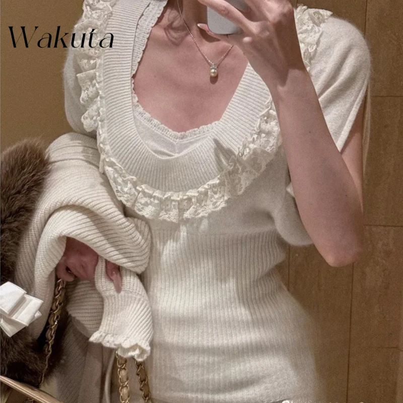 WAKUTA Sexy Lace U-neck Knitted Short Sleeve Blouse Lace Edge White Waist Cinching Slimming Sweaters Spring New Style Corset Top