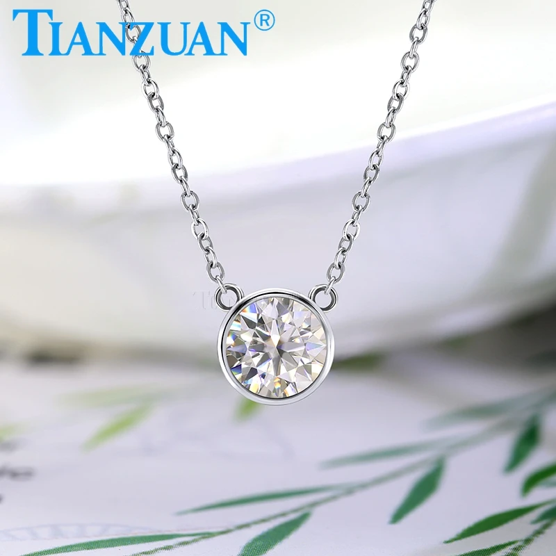 

TIANZUAN RS-007 Moissanite Pendant D Color VVS1 1CT Moissanite Necklace 925 Sterling Silver Fine Jewelry for Women Party Gifts