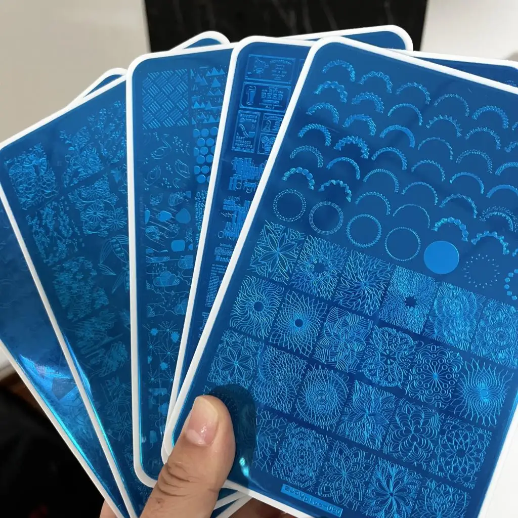 14.5 × 9.5cm צרפתית קו פרח נייל Stamping צלחות תחרה גיאומטרית נייל תבניות בול פולני הדפסת שבלונות מניקור כלים *