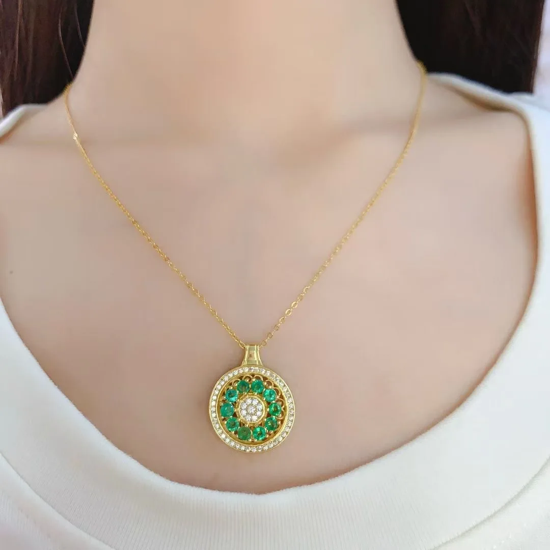 KJJEAXCMY High End Women's Pendant Natural Emerald S925 Silver with Electroplating Boasting High Clarity Full Brilliance