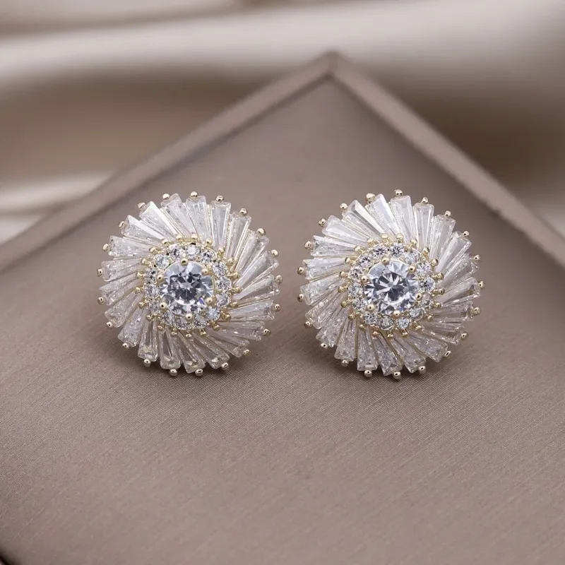 Korea New Design Fashion Jewelry Luxury Copper Set Zircon Round Earrings Elegant Women's Party Party Accessories