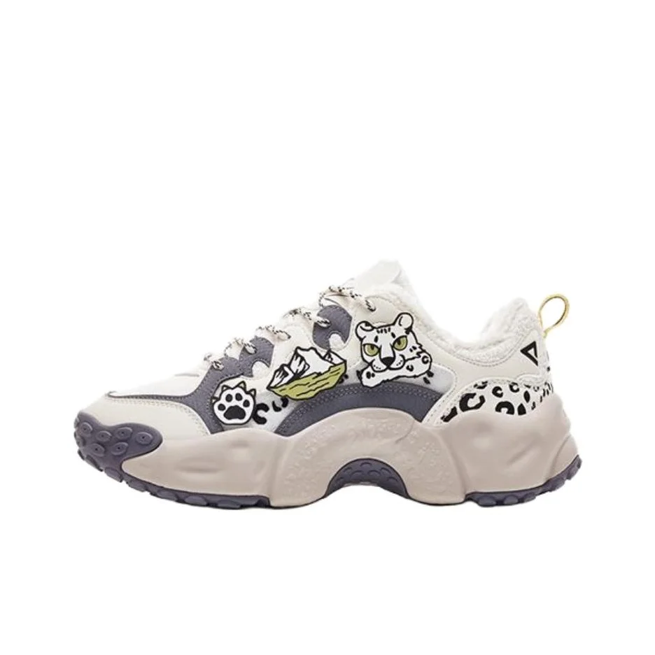 PEAK Taichi Beiguo Shoes, King Of Snow Mountains Cushioning Abrasion Resistant Slip Resistant Low top Chunky Sneakers DM540461/
