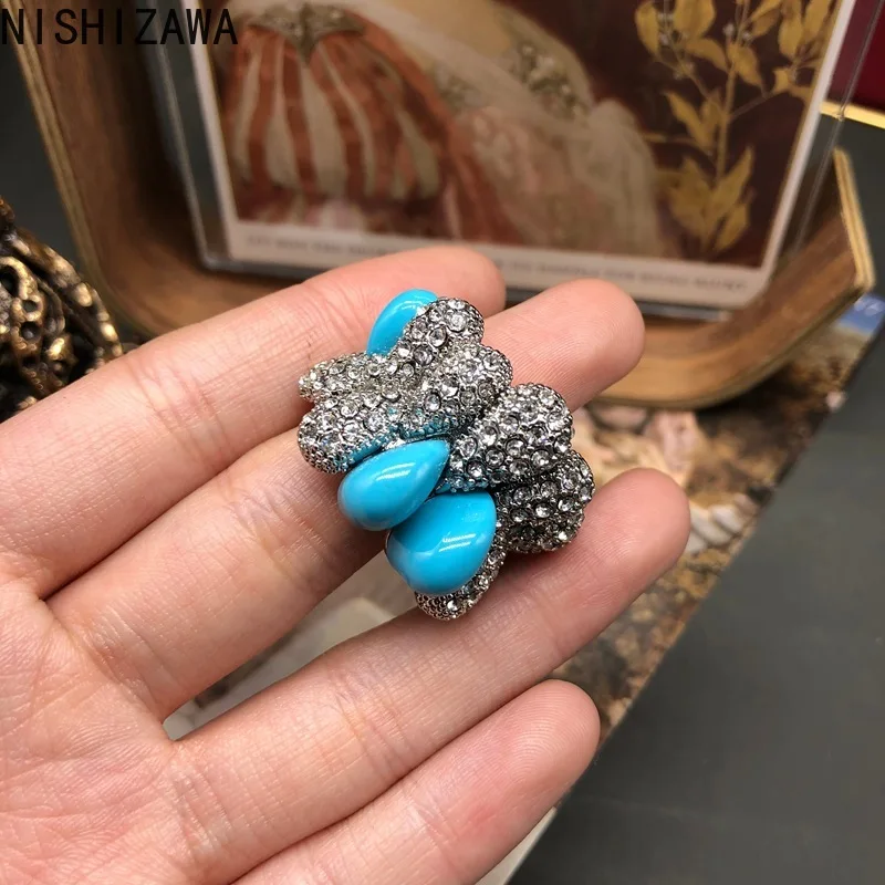

NISHIZAWA Turquoise Rings for Women Luxury Hyperbole Palace Style Fashion Jewelry Vintage Inlaid Rhinestones Anillos Mujer