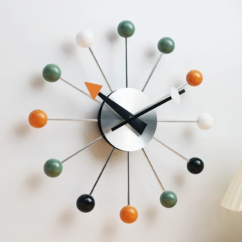 Art Design Nordic Creative Wall Clock Modern Minimalist Unique Decoration Interior Hands Small Round Reloj Mural Calcul Clock