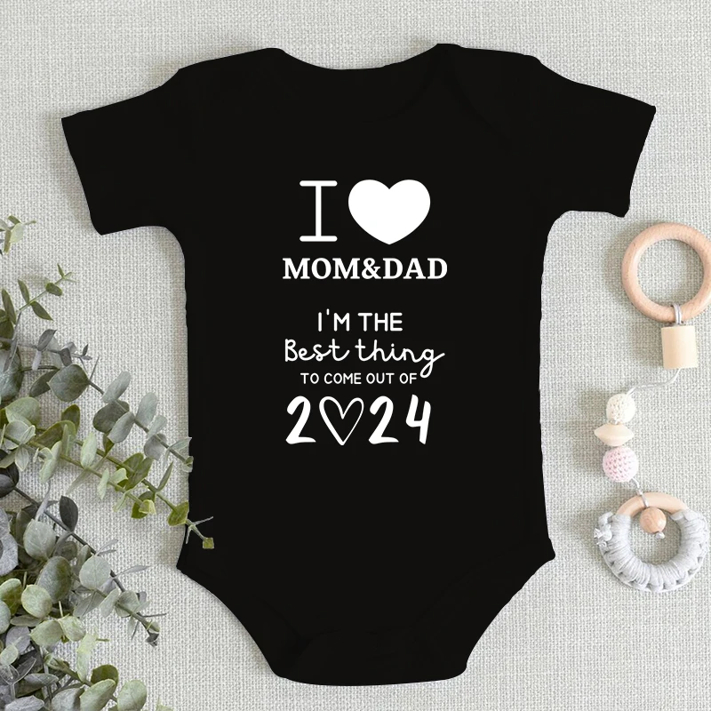 2024 I love Mom And Dad Letter Print Baby Romper Newborn Infant Boys Girls Bodysuit Short Sleeves Baby Bodysuit Pregnancy Gift