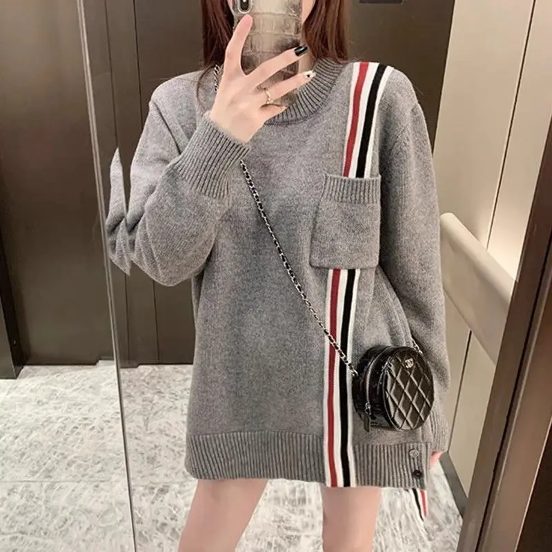 Mid to long knitted sweater, retro thick round neck sweater, women's autumn and winter new style, loose and slimming color strip