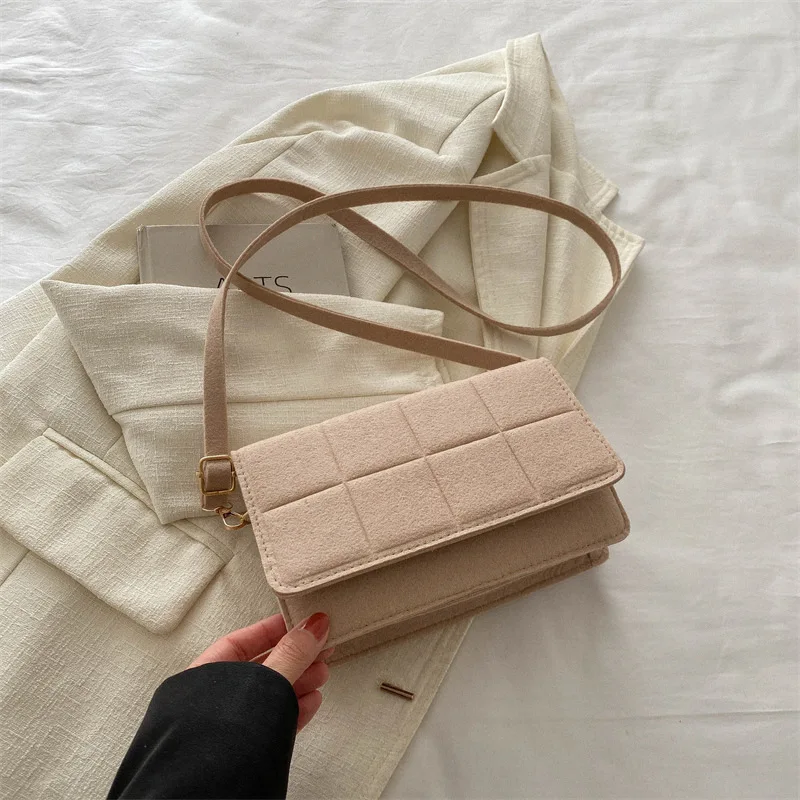 Fashion New Small Square Crossbody Bag Women Simple Large Capacity Single Shoulder Bag 2024 Spring Trendy Felt Leisure Bag