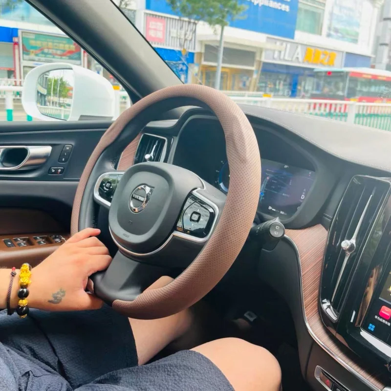 

38cm Car Steering Wheel Anti-slip Wheel Cover Carbon Fibre For Volvo XC40 XC60 XC70 XC90 S40 S60 S80 S90 V40 V60 V70 V90 C70