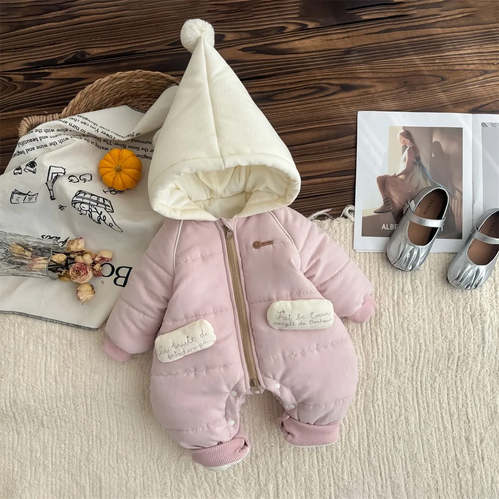 Baby winter clothes with cotton jumpsuit, sweet and cute, 0-2 year old female baby with plush and thick climbing clothes