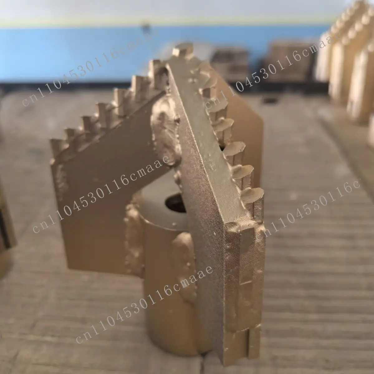 Suitable for alloy drilling bits, non-coring alloy drilling bits, alloy drilling bits