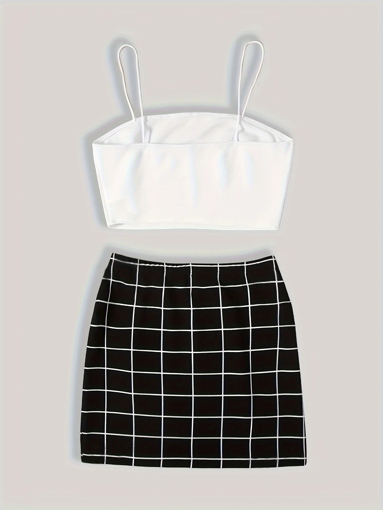 ชุดกระโปรงครึ่งตัวคอเชือกผูกแบบเช็คสำหรับผู้หญิง ดีไซน์หรูหรา มีสไตล์ ทันสมัย และเซ็กซี่