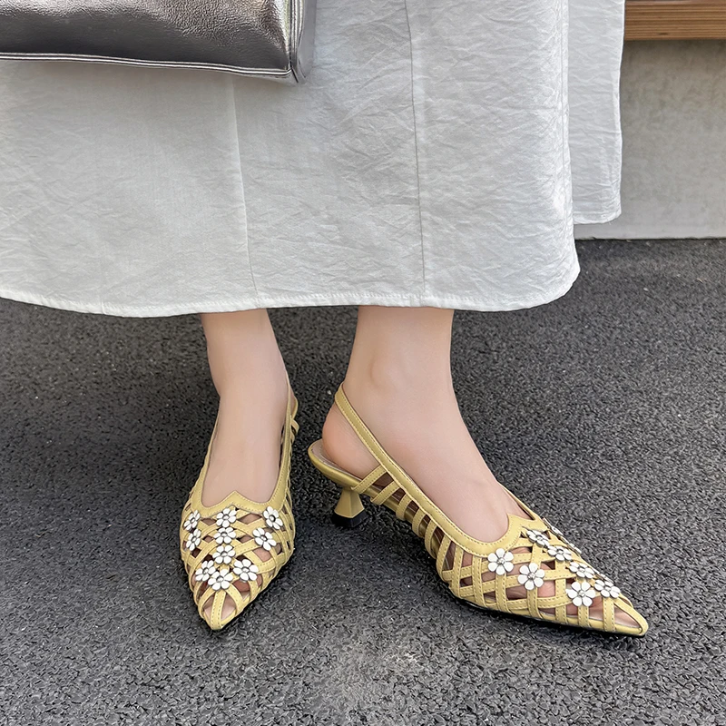 Echtes Leder, Schaffell, Blume – Women'S Shoes Kitten Heels Bewertung und Preis