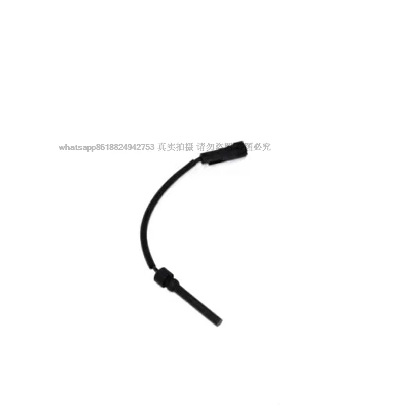 

For Volvo S80S60V60V40S80LXC90XC60 Auxiliary kettle water level sensor sensing sensor