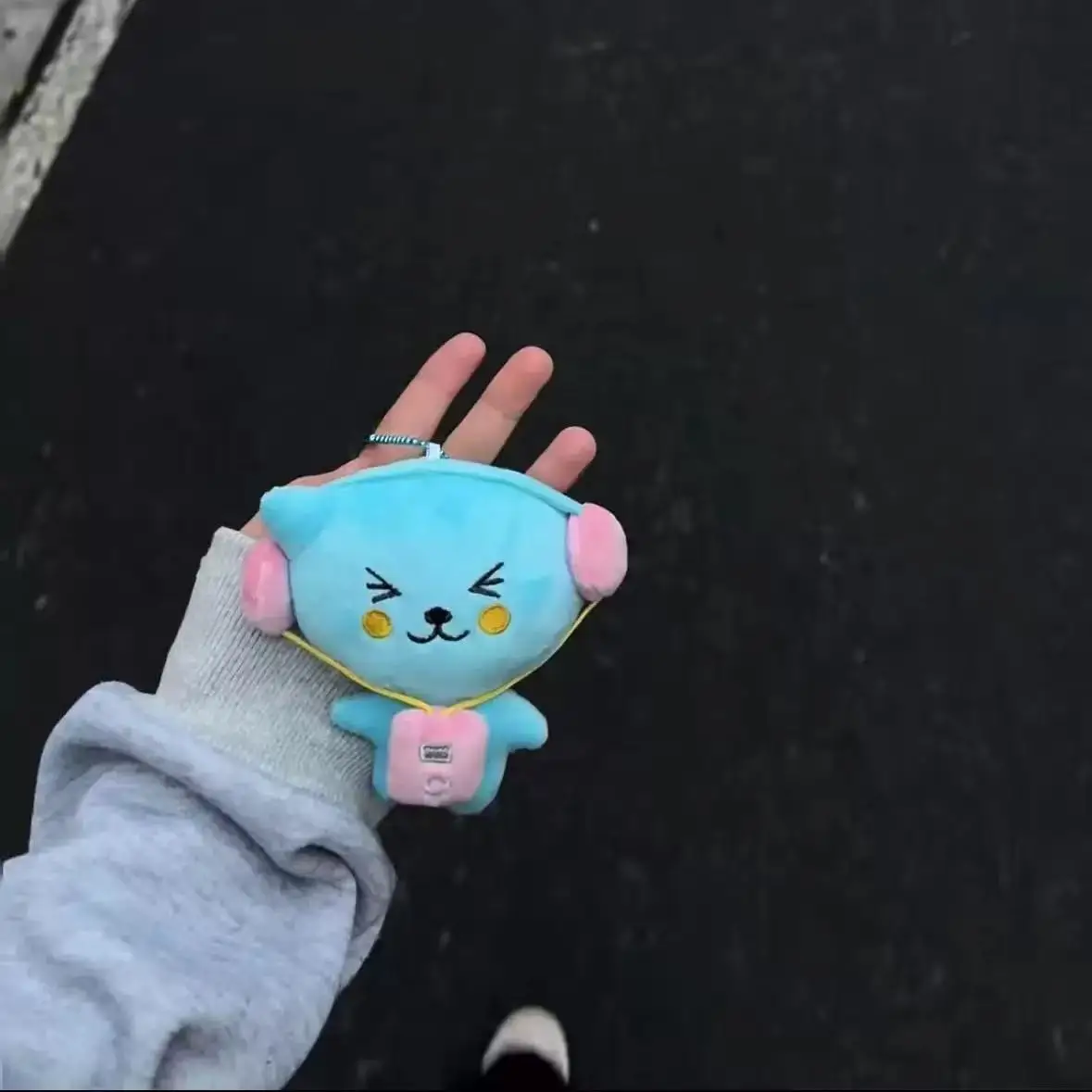 

Cute Headset Queer Plush Doll Pendant 10Cm Headset Queer Plush Toy Bag Small Pendant Birthday Gift