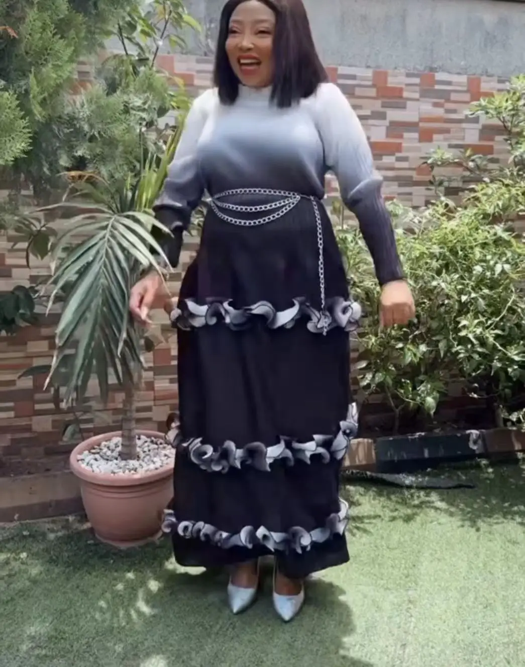 Miyake 2025 New Pleated Maxi Long Dress O-Neck Floral Sleeves Fungus Spliced Gradient Elegant Wedding Dresses for Women