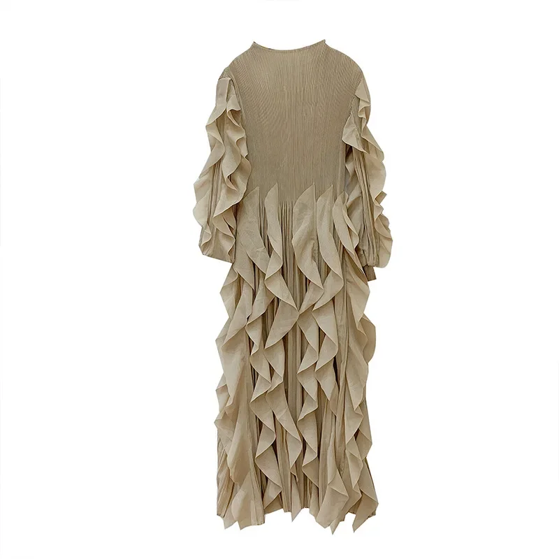 2024 Autumn Clothes New Pleated Heavy Industry Piece Dress Middle East Long Foreign Style Women Loose Women\'s Dresses