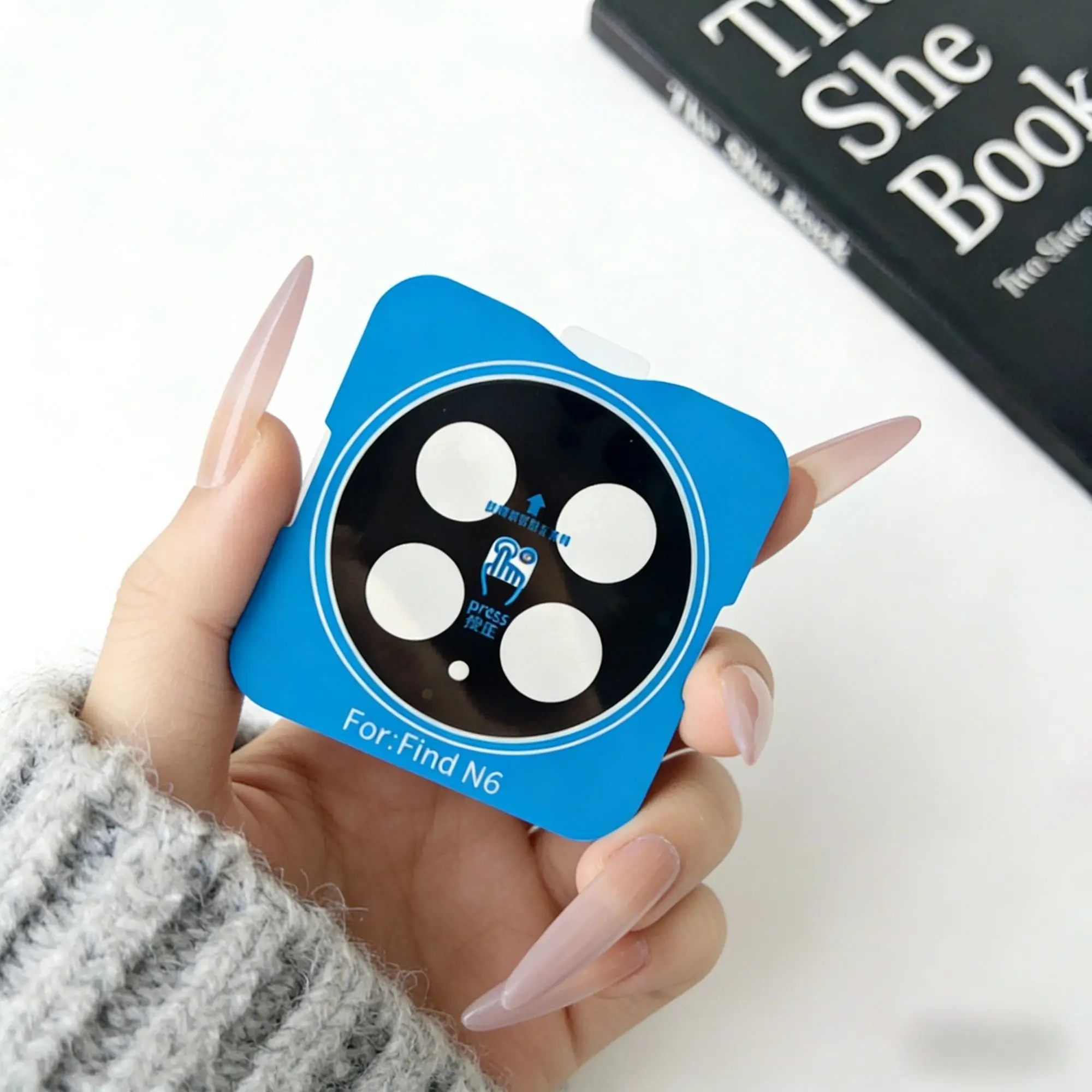 

Прозрачная защитная пленка для объектива Honor Magic V6 с ультратонким дизайном, антибликовая, ударопрочная, для Honor Magic V6.