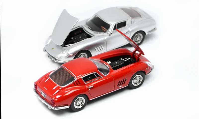 

GFCC 1:64 275 Красный / Красно-белый / Серебристый / Серебристый №98 Модель автомобиля из литого металла, миниатюрные подарки