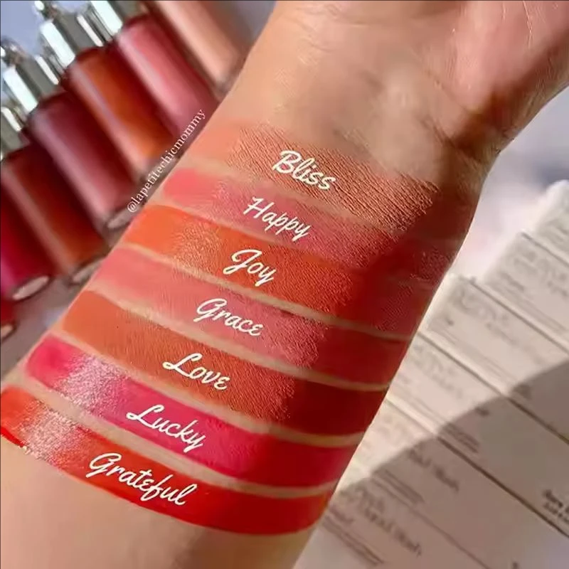 Lusso Rare Beauty Grace Faith Bliss Happy Fard liquido duraturo idratante lucidalabbra rossetto cosmetici per il trucco