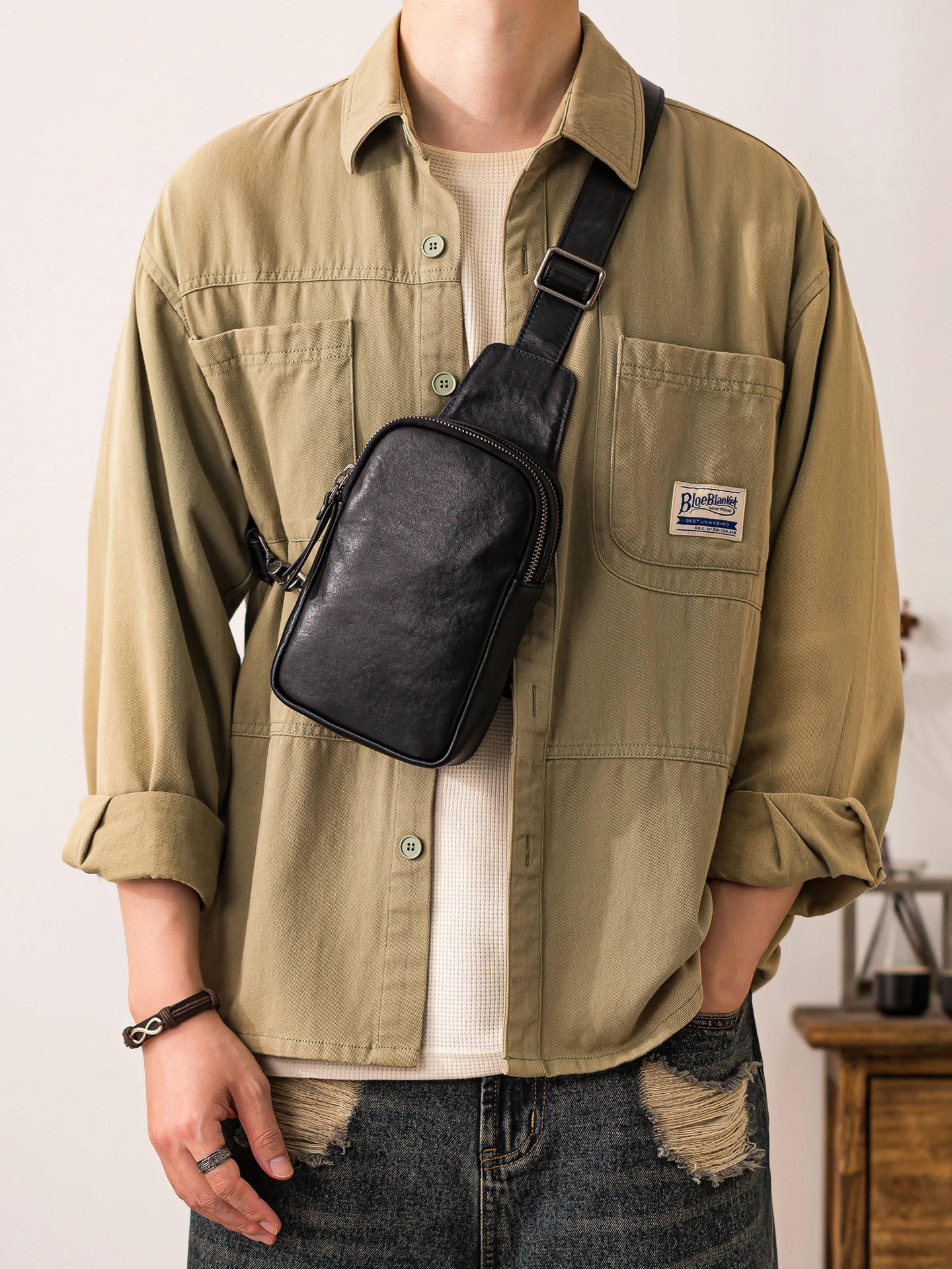 weekend sports luxury first layer cowhide men's small chest bag casual designer handmade real cow leather black crossbody bags