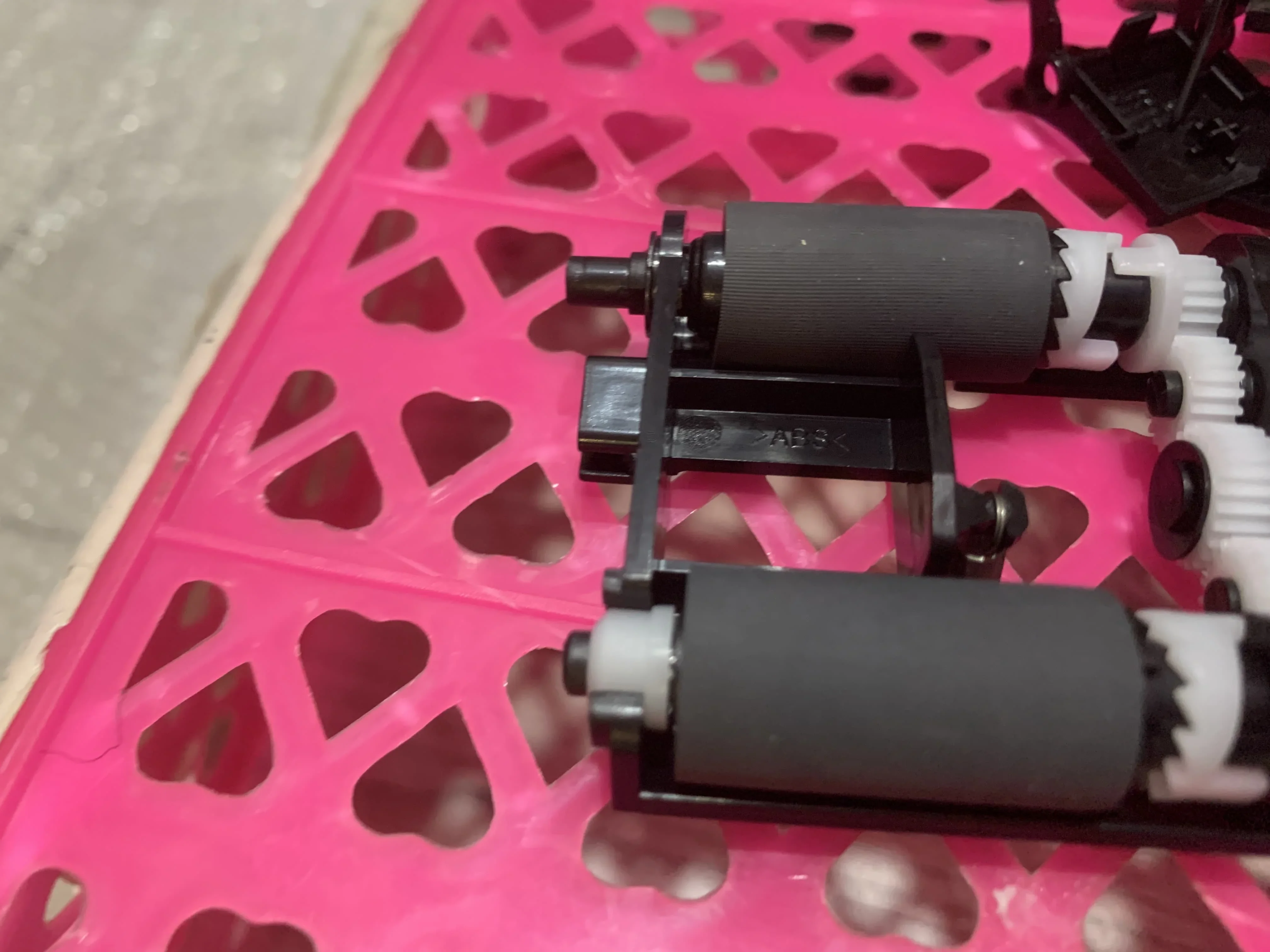 1pcs Pickup Feed Roller Frame JC93-00524A JC93-00525A for Samsung ML2160 ML2165 SCX3400 SCX3405 M2020 M2021 M2022 M2070