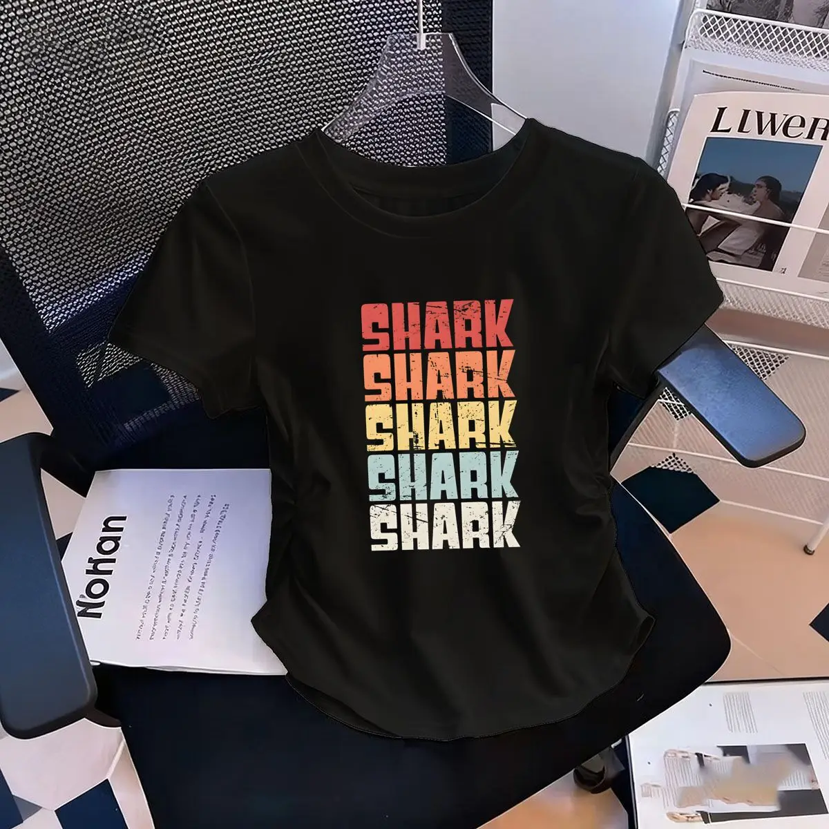 

Women's Waist-Defining Elastic T Shirt 70S SHARK Text printed Short Sleeve Round Neck top tee Street Style t-shirts