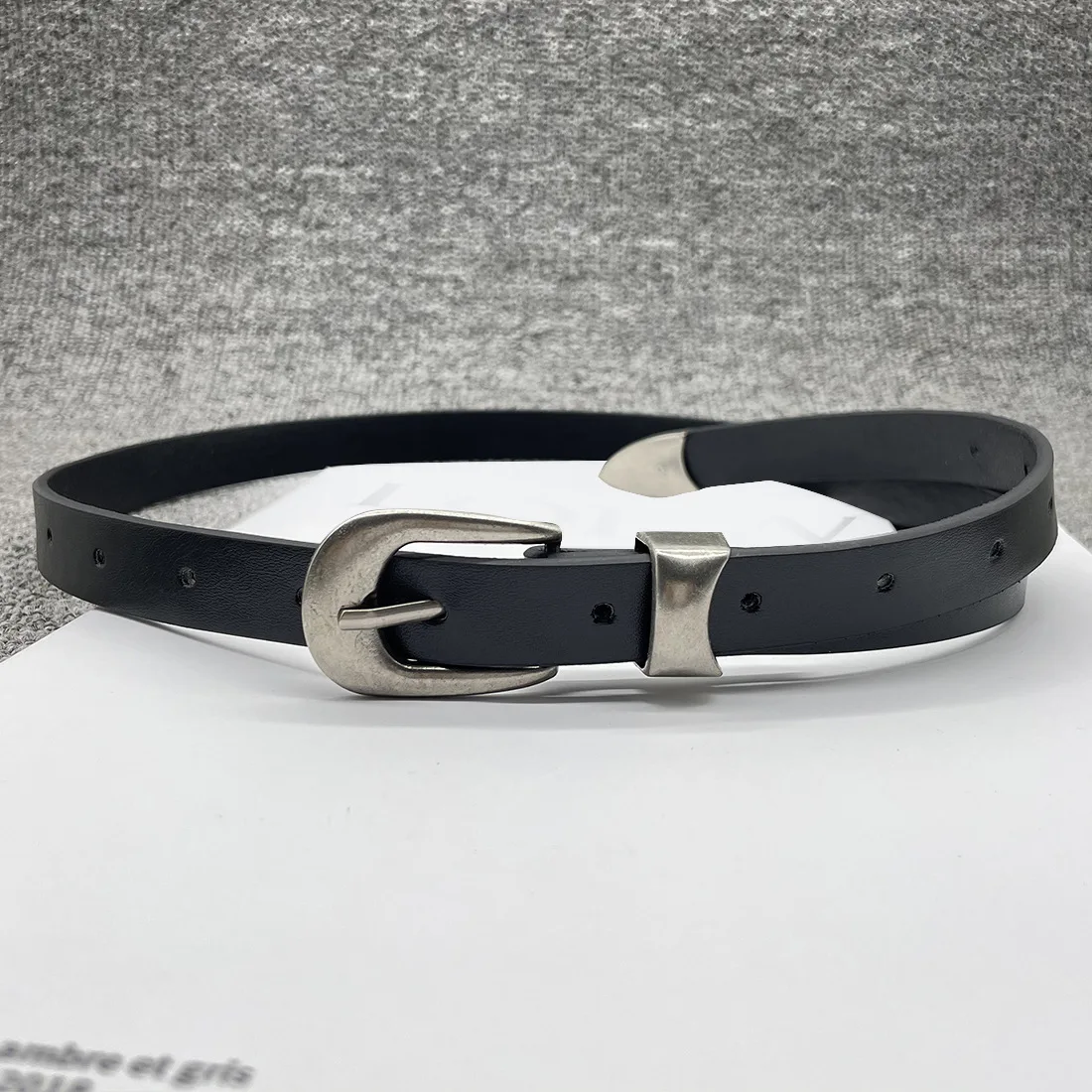 2026 Retro High-end Black y2k belt Ins Men's and Women's Versatile Metal Vintage Silver Buckle bb belt Fashion Trend Accessories