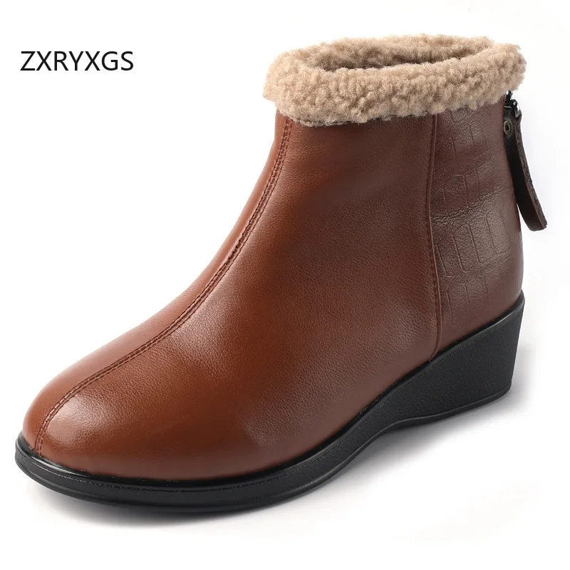 

ZXRYXGS Top Layer Cowhide Warm Short Boots Women's Snow Boots 2025 Big Size Comfort Wedges Winter Real Leather Boot Cotton Shoes