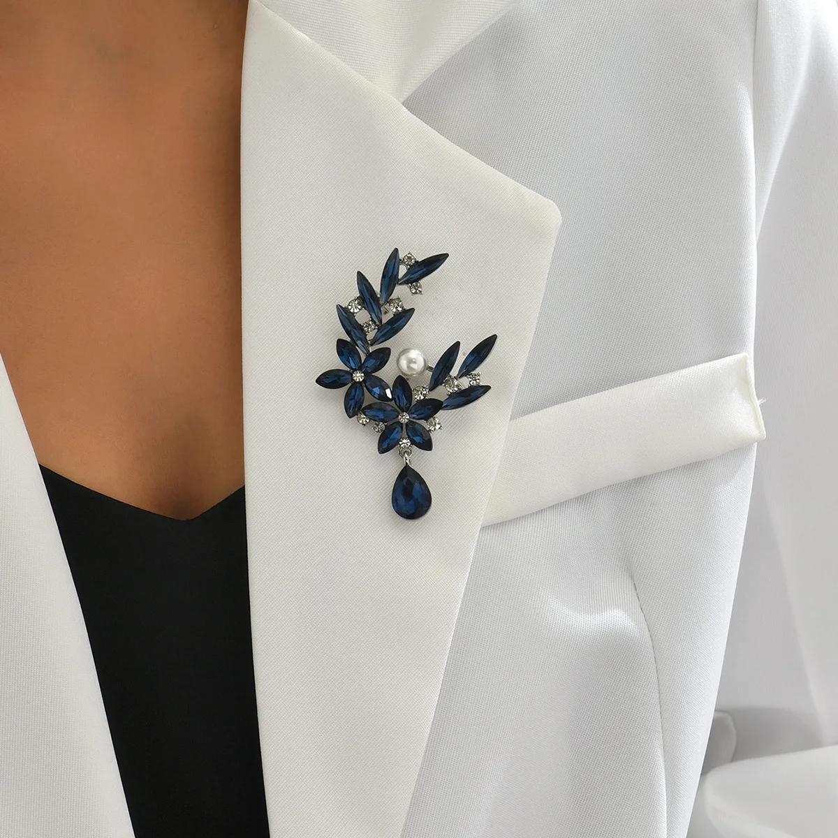 1 قطعة المرأة الموضة العصرية بروش حلية مجوهرات الصدر زهرة اكسسوارات مناسبة للتاريخ ، الحفلات ، هدايا المهرجان-2813 #4