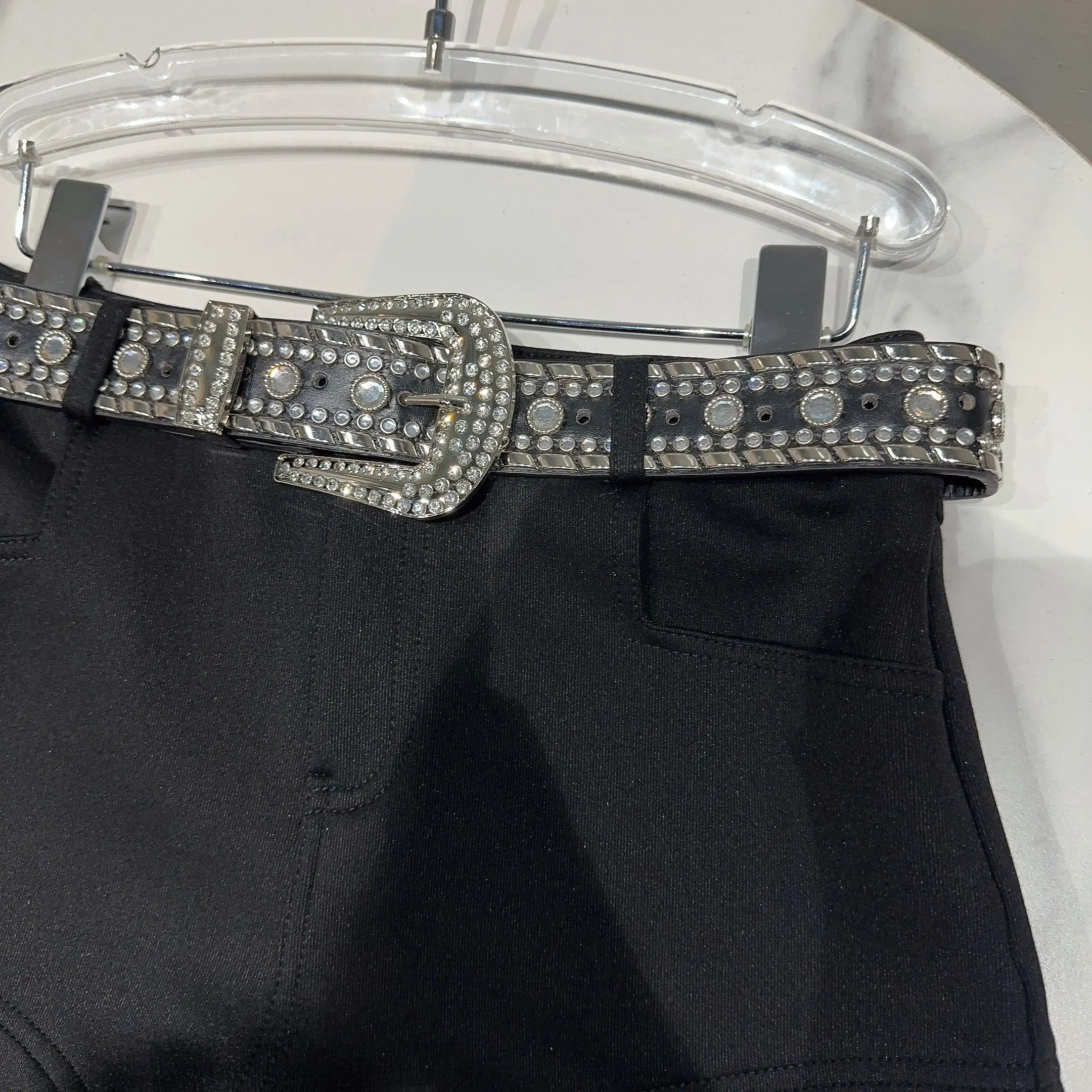 k Sle Heavy Work Cinto de strass de partículas grandes Design ort orts Super ort Calças para mulheres da moda Perna reta Casu...