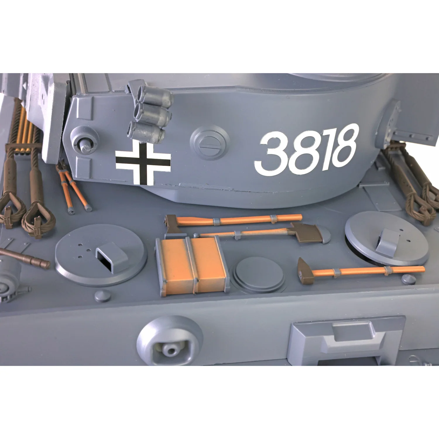 Heng Long 1/16 afstandsbediening tank Tiger I, radiogestuurde auto, 2,4 Ghz, 360 °   Torentje, 4 geluidseffecten, Barrel Airsoft Smoke