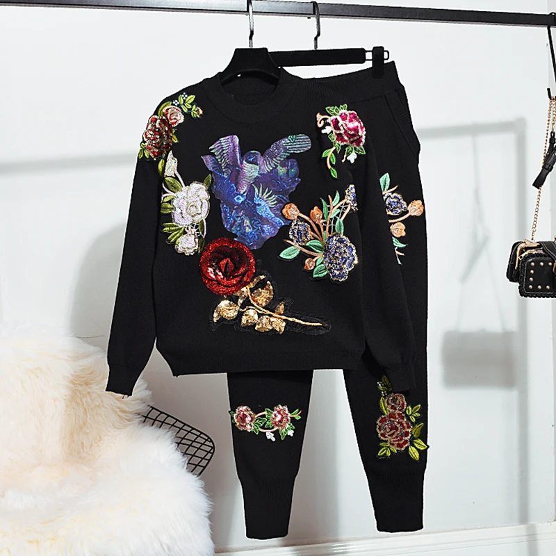 

New Autumn Women Two-piece Set Embroidery Sequins Flowers Long Sleeve Knitted Sweater Top + Elasticc Waist Casual Pants Suits