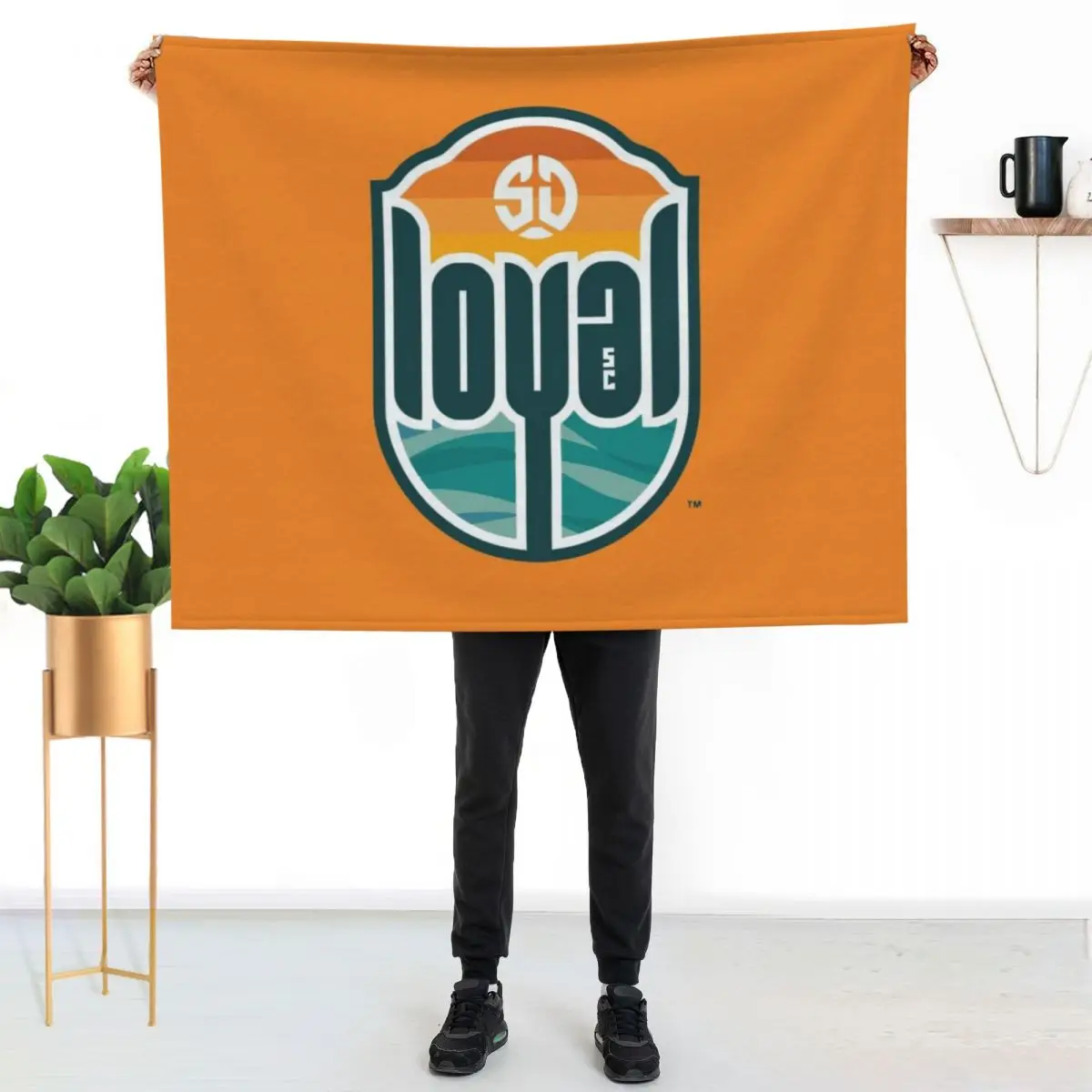 San Diego Loyal SC Throw Blanket Flannel Flannel Fabric Luxury St Decoratives Decorative Throw For Sofa Thin Blankets
