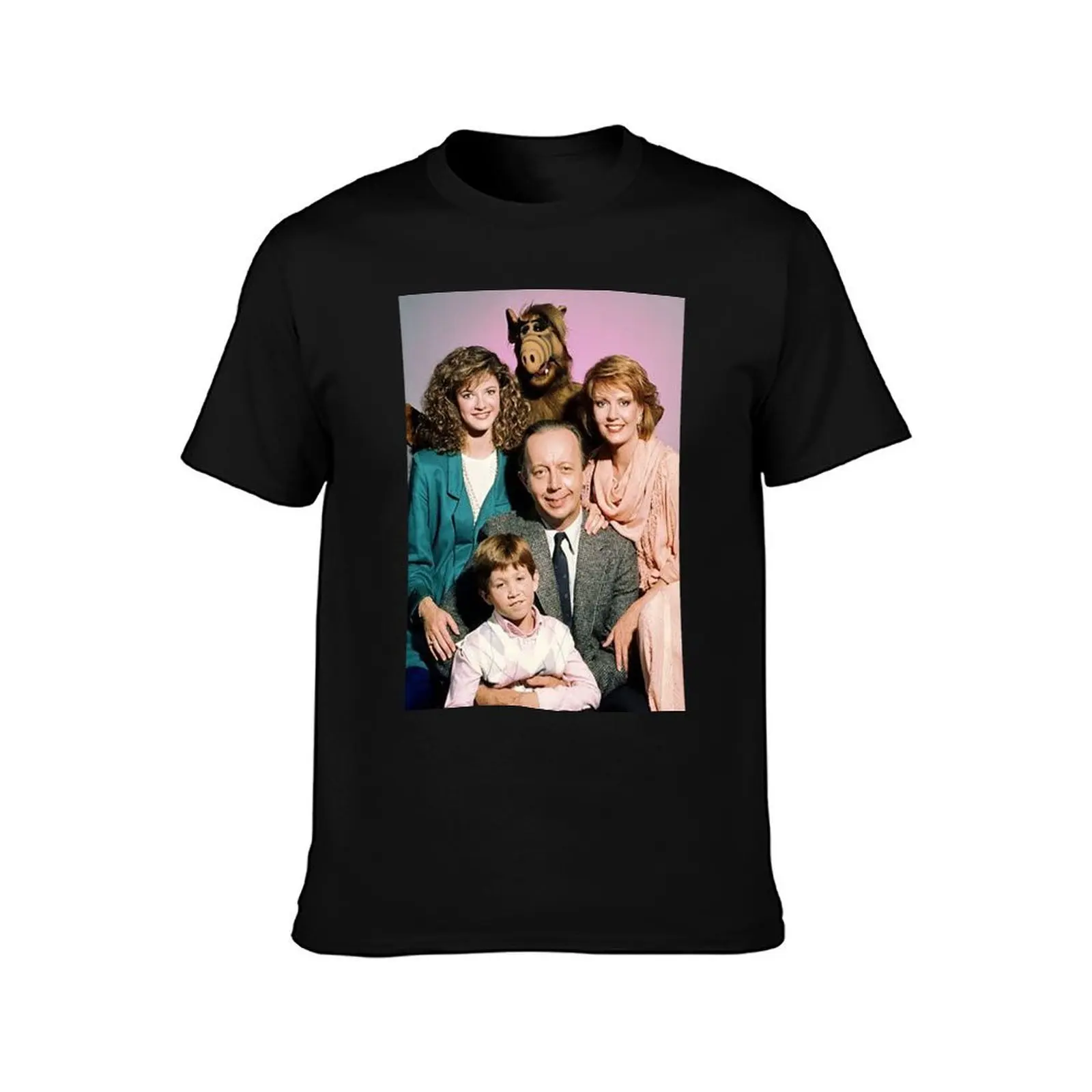 ALF Tanner Family Photo T-Shirt, Summer Casual Cotton Tee, Oversized Streetwear Tops, Vintage Graphic Print, Unisex Men Women